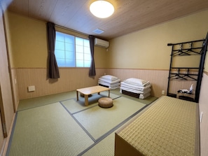 Japanese Style Room - 202 (For 2 People) | Free WiFi, bed sheets