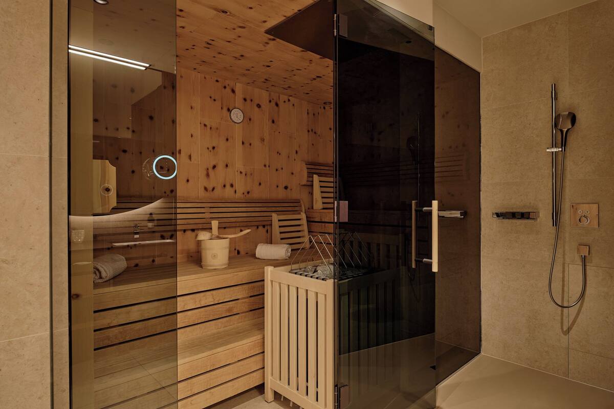 top suite edelweiss | 2 bedrooms, premium bedding, down duvets, memory-foam beds