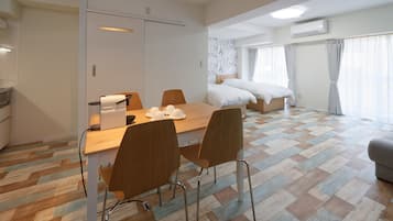 カフェルーム | 1 室のベッドルーム、羽毛の掛け布団、客室ごとに異なる装飾、客室ごとに異なるインテリア