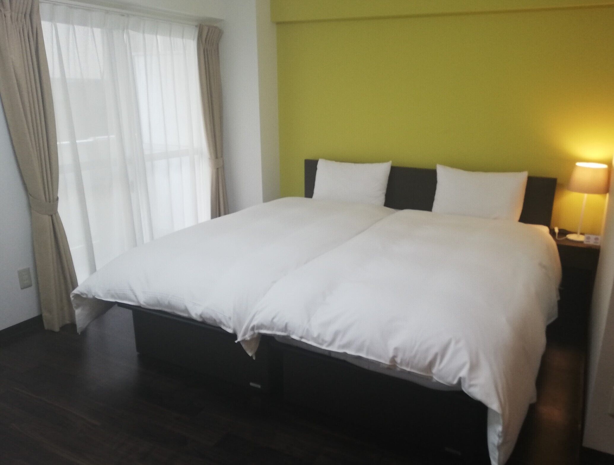1 bedroom, down duvets, individually decorated, individually furnished