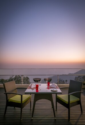 Couples dining - Mosaic Originals, Mussoorie (Dehradun)