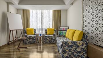 Premium bedding, minibar, in-room safe, desk