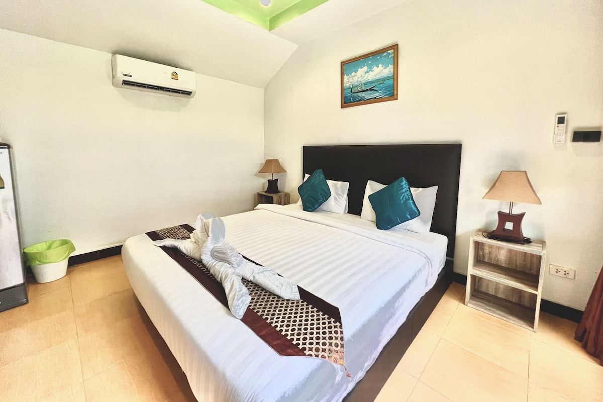 Standard Resort | Una cassaforte in camera, insonorizzazione