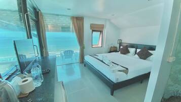 Super Sea View | Két bảo mật tại phòng, bàn, truy cập Internet không dây miễn phí