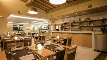 Bar (in der Unterkunft)