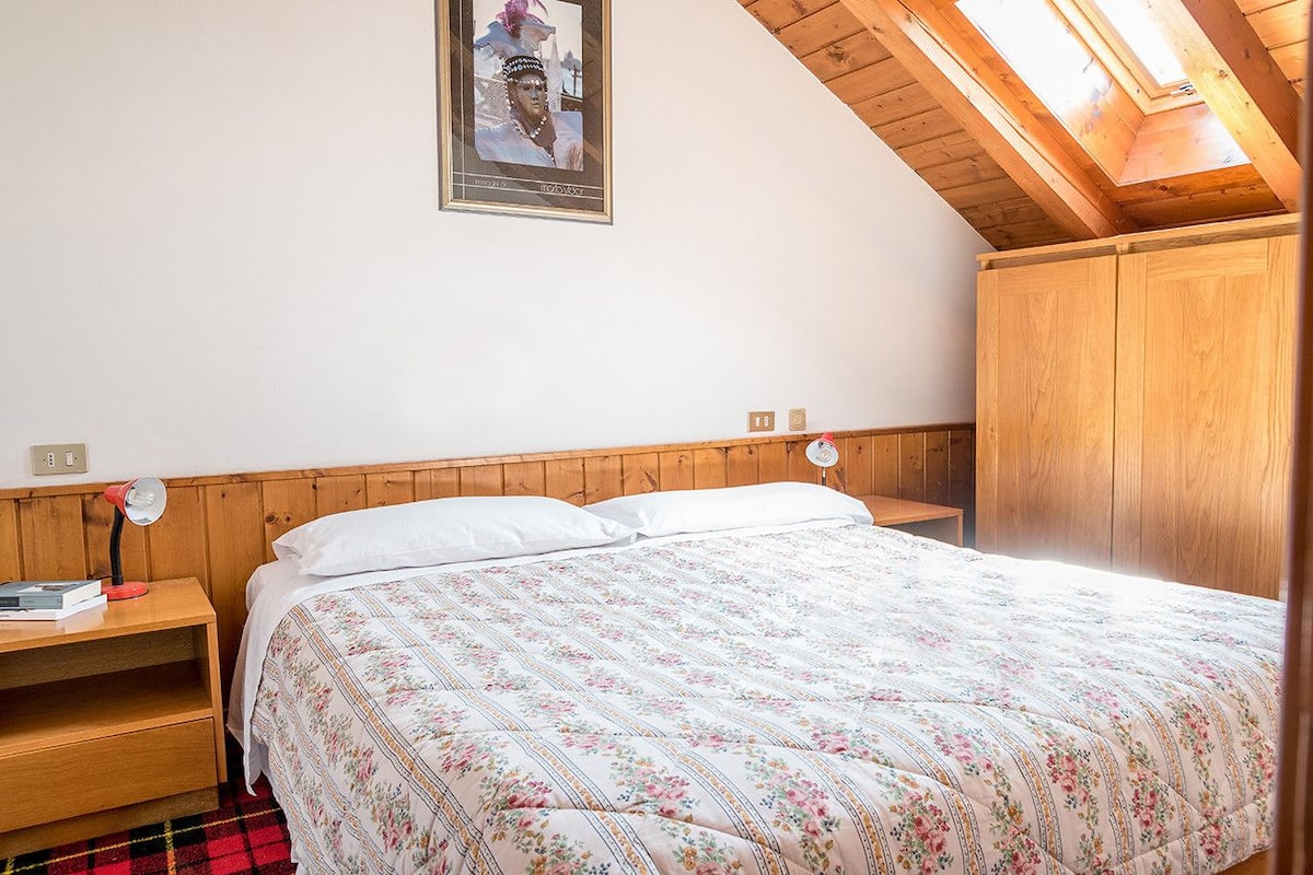 Duplex, 2 Bedrooms, Terrace (6 pax) | Premium bedding, in-room safe, desk, free cribs/infant beds