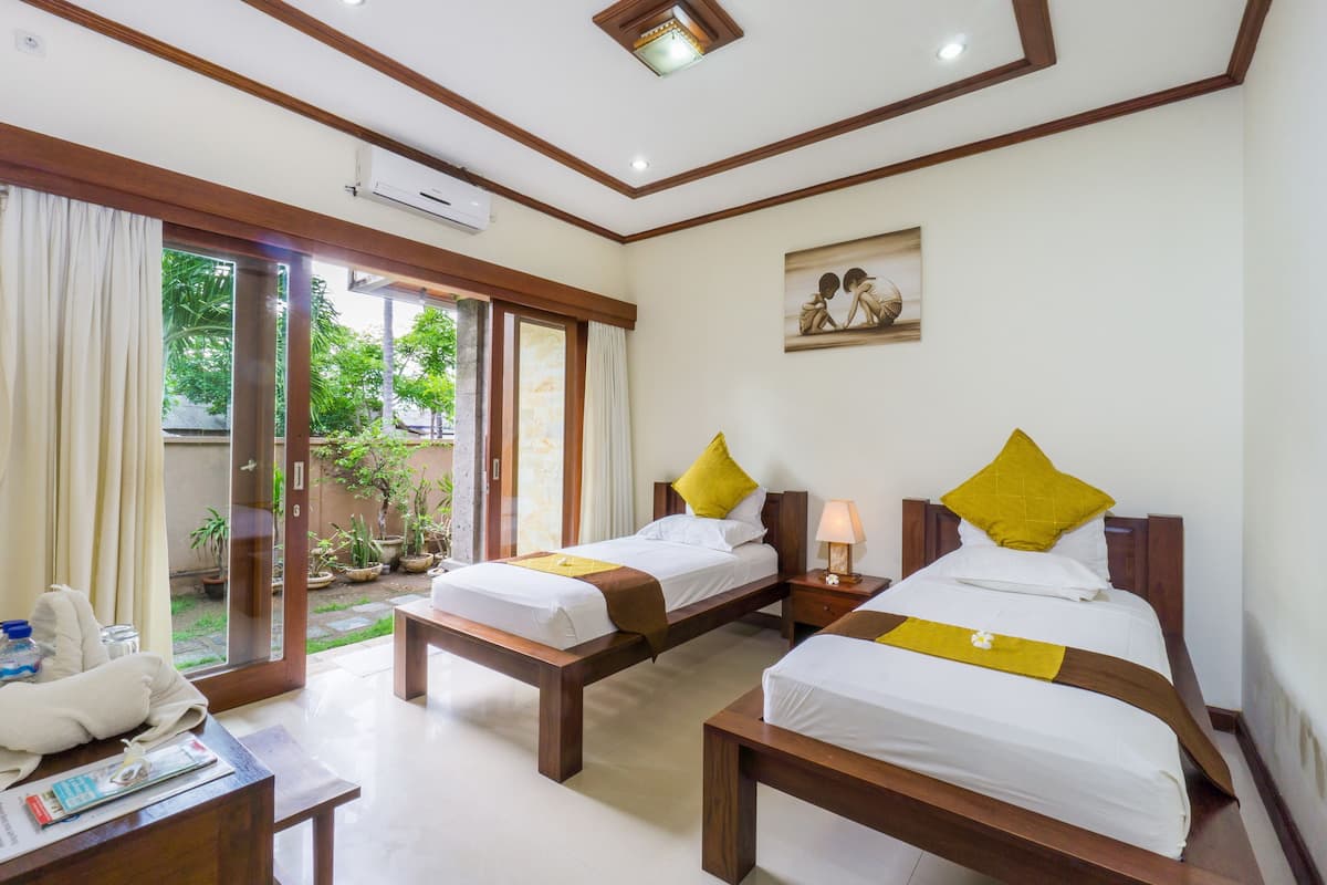 Kamar Twin | Brankas, meja kerja, dan tempat tidur bayi (biaya tambahan)