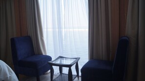 Suite Premium, vista al océano, frente al océano | Servicio a la habitación