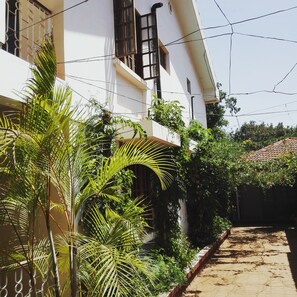 Garden - Kilimanjaro Safaris Lodge (Moshi)