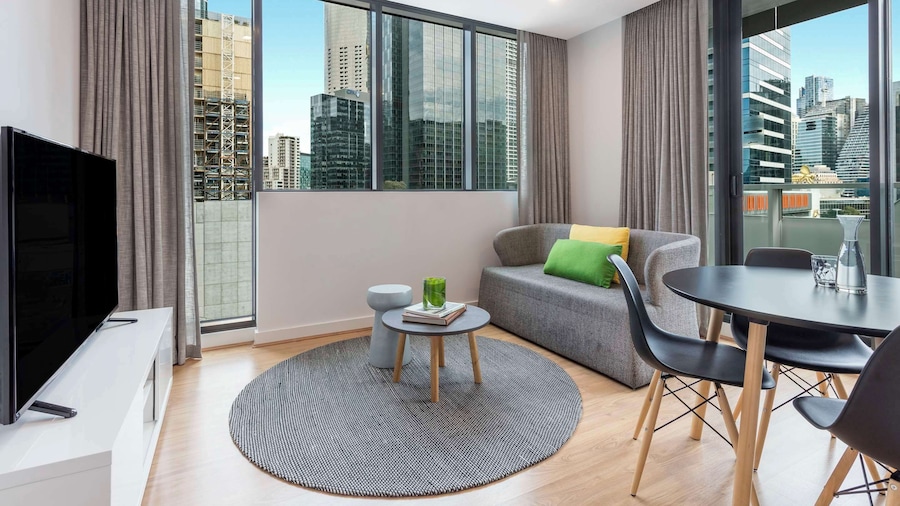 Oaks Melbourne Southbank Suites