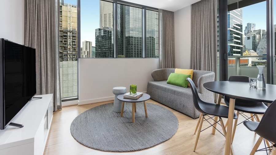 Oaks Melbourne Southbank Suites