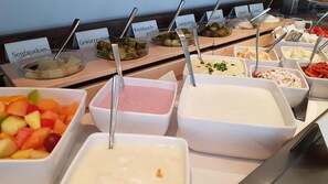 매일 뷔페 무료 아침 식사 포함