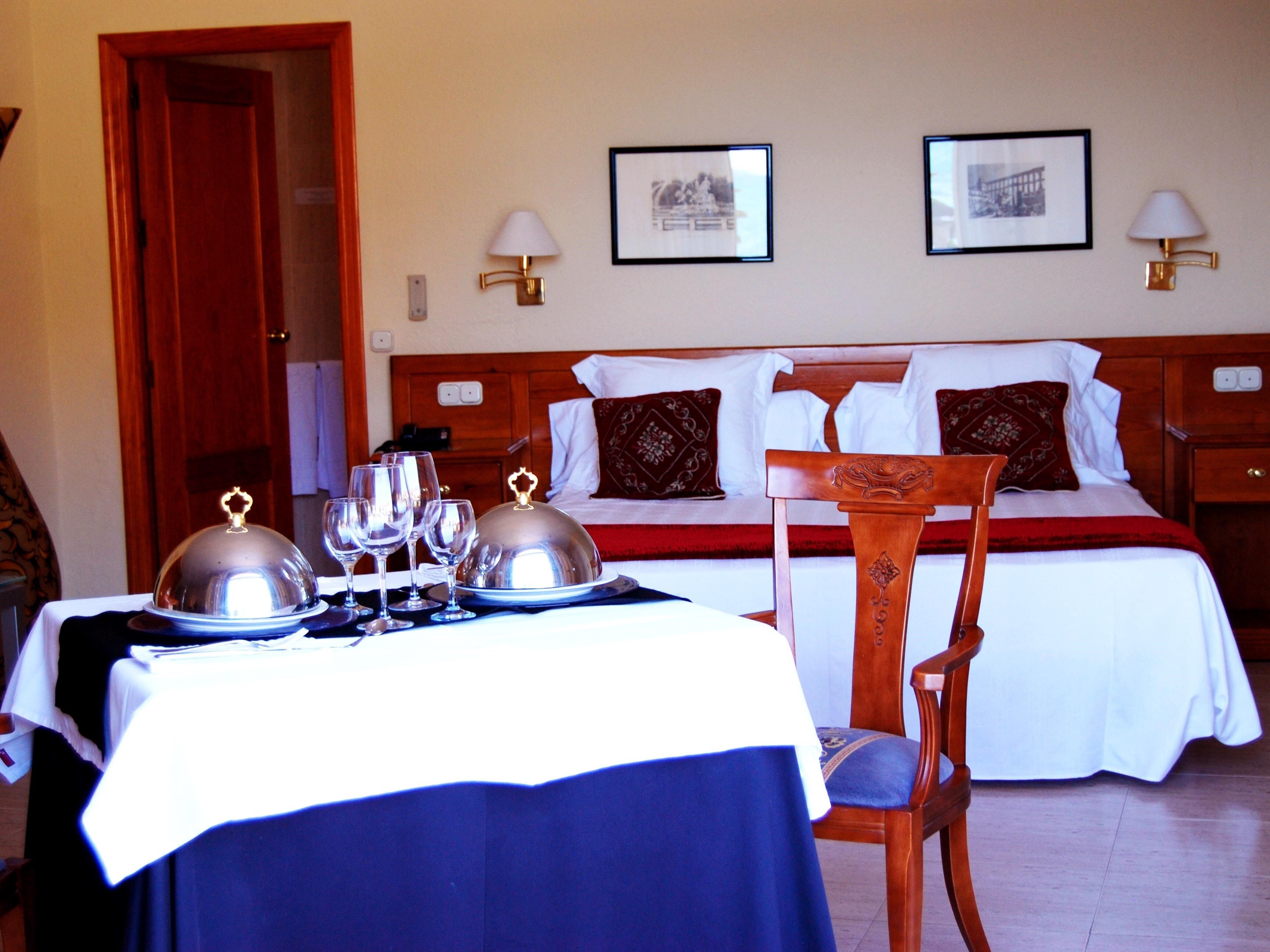 triple room (orientada al mar) | premium bedding, down duvets, memory-foam beds, individually decorated