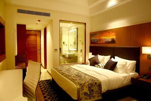 Double Room | Premium bedding, minibar, in-room safe, desk - P L Palace Lords Inn Agra (Agra)