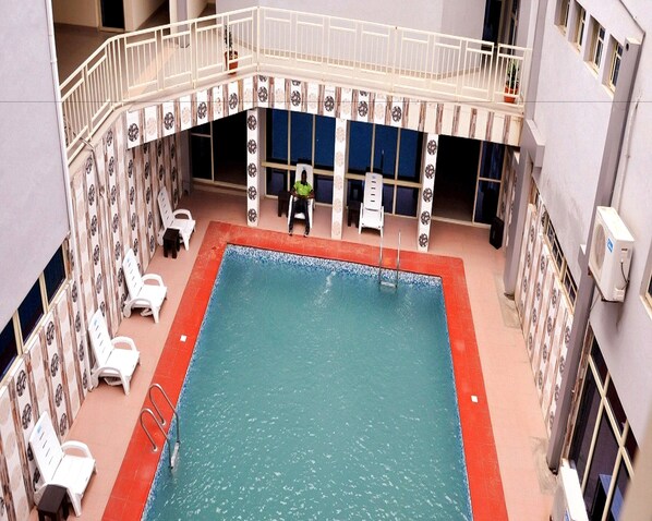 Indoor pool, 2 outdoor pools - Royal Tropicana Hotel (Abuja)