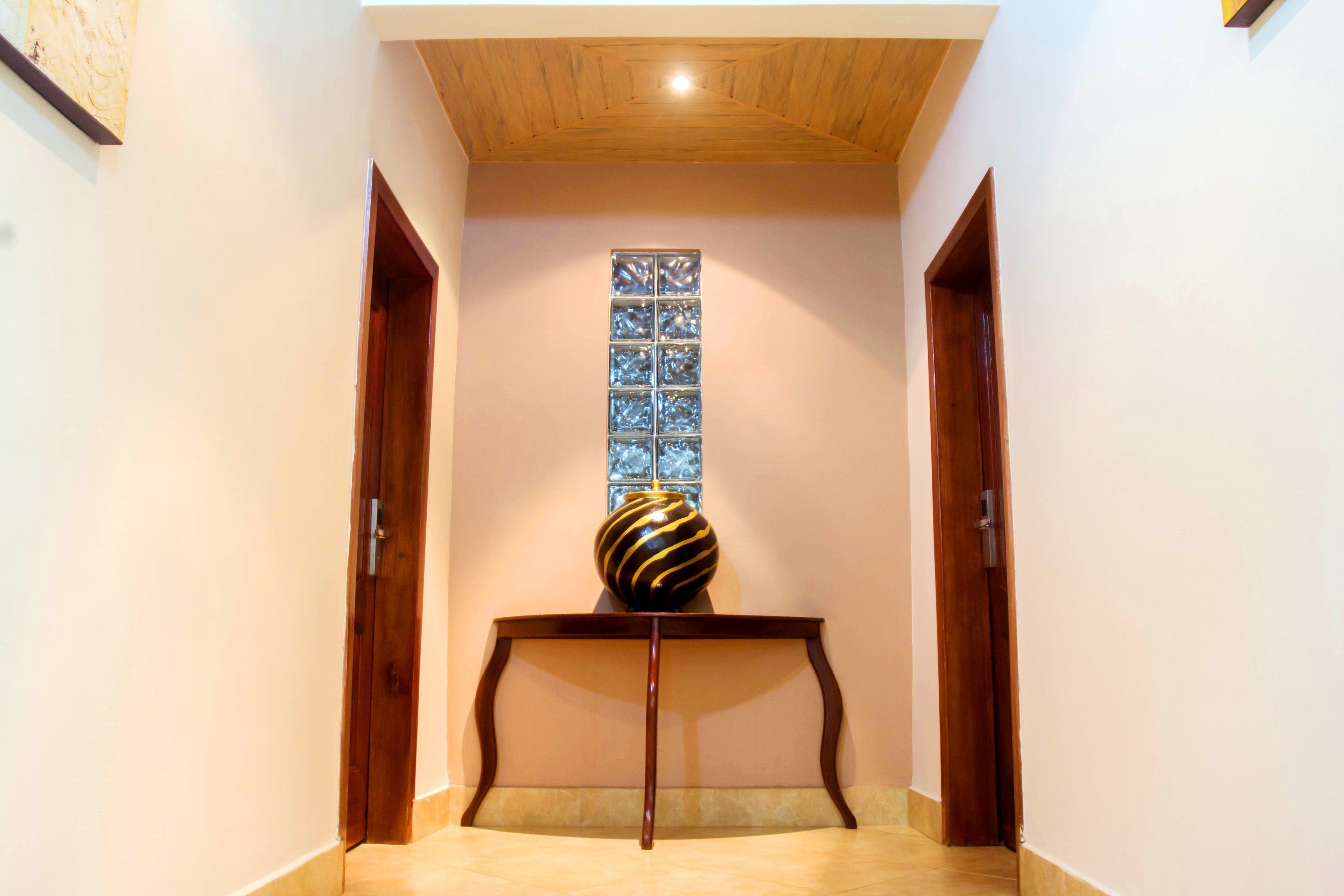 Photo - Mahogany Lodge, Cantonments