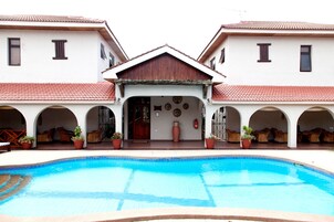 Outdoor pool, sun loungers