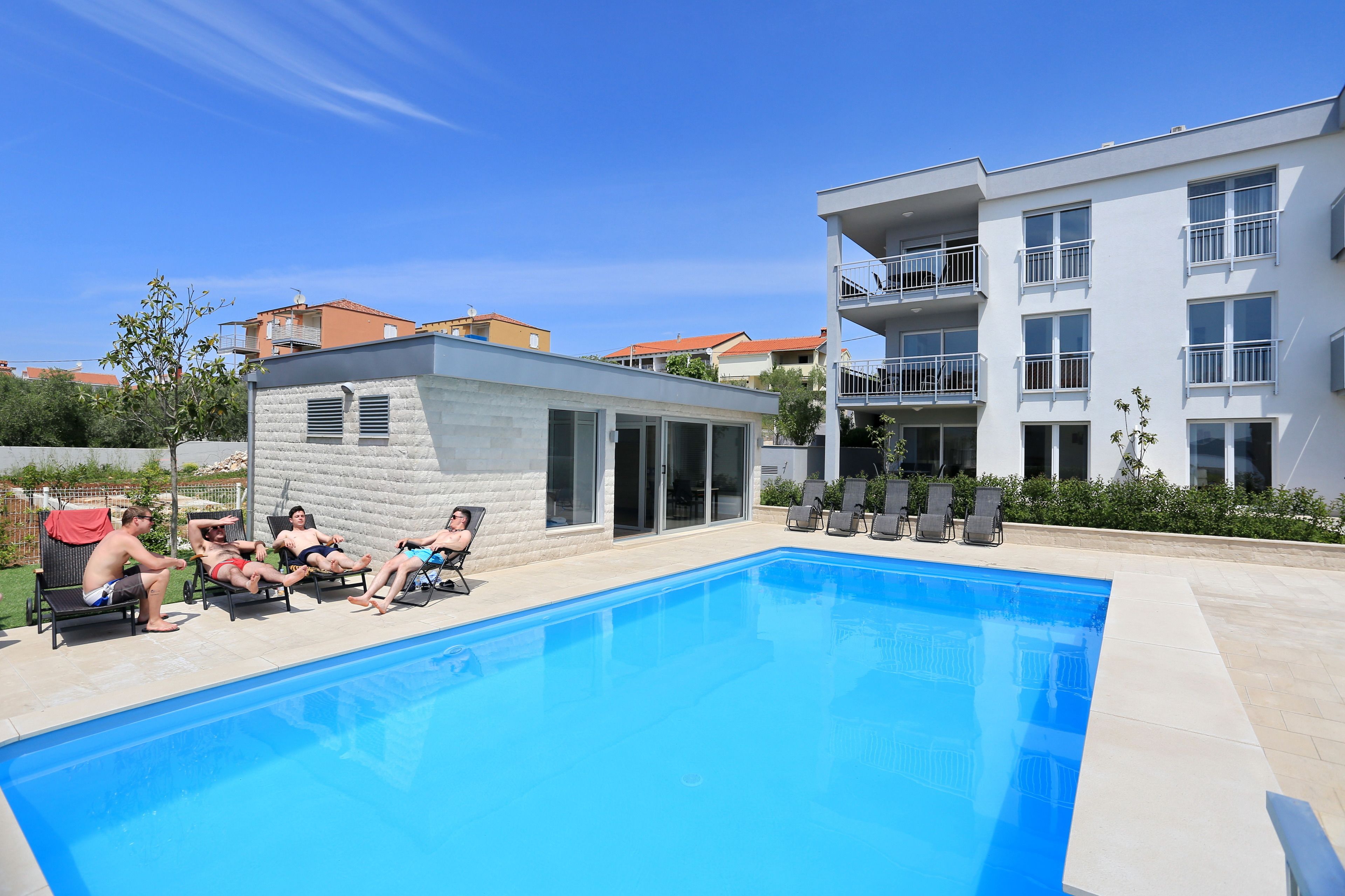 Außenpool (je nach Saison geöffnet)