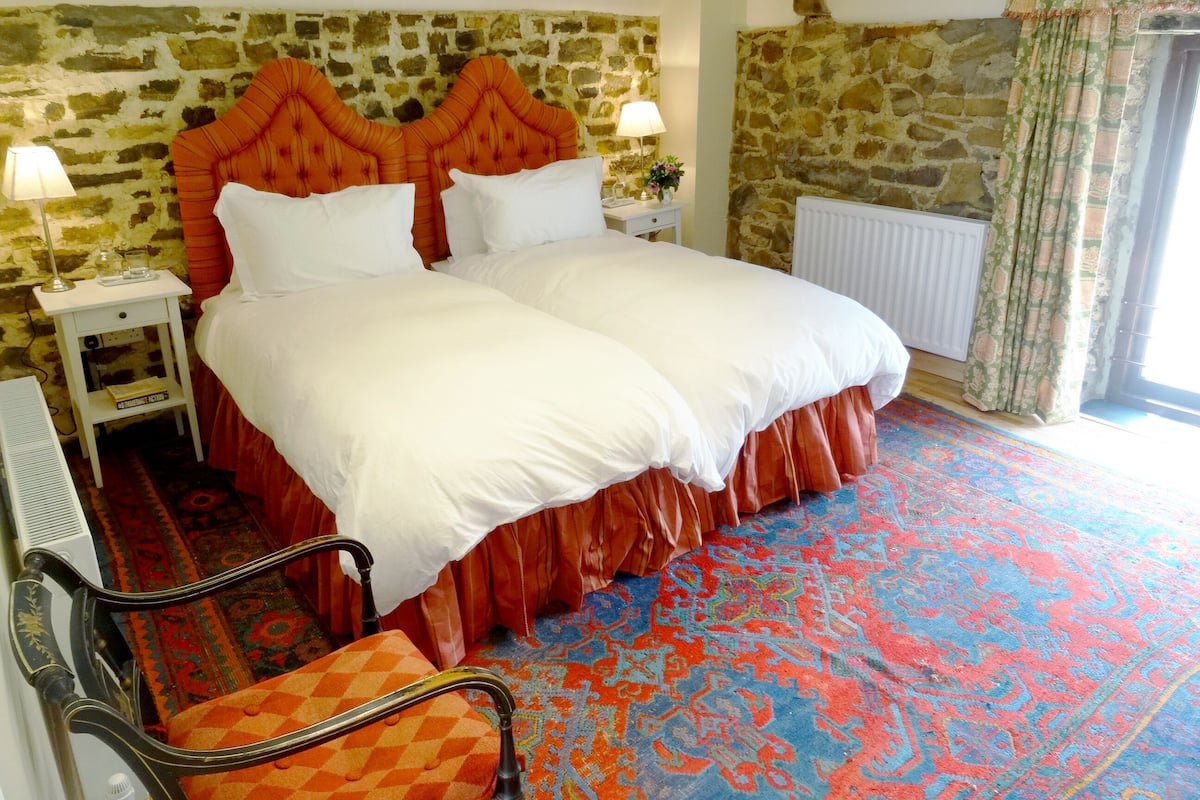 Double or Twin Room, Ensuite (Vicenza)
