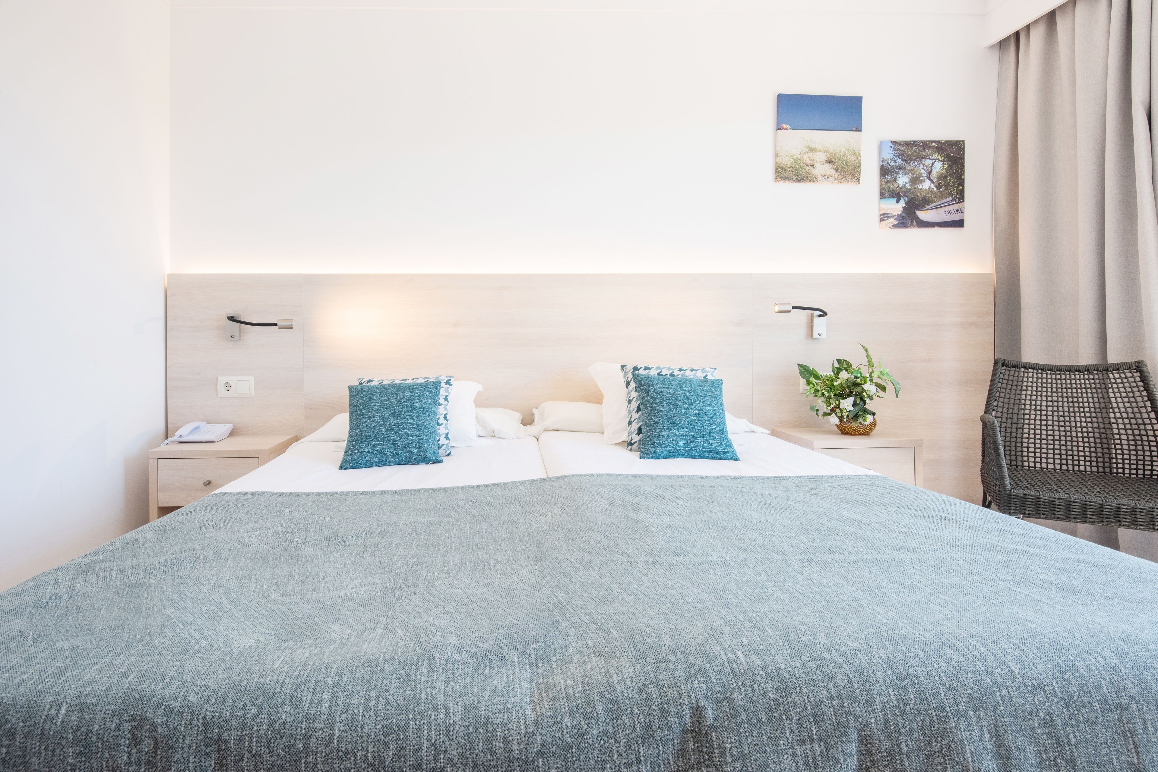 Superior kamer | Een minibar, een laptopwerkplek, verduisterende gordijnen, gratis wifi