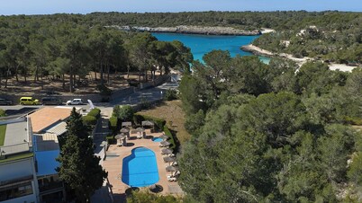Hotel Playa Mondrago
