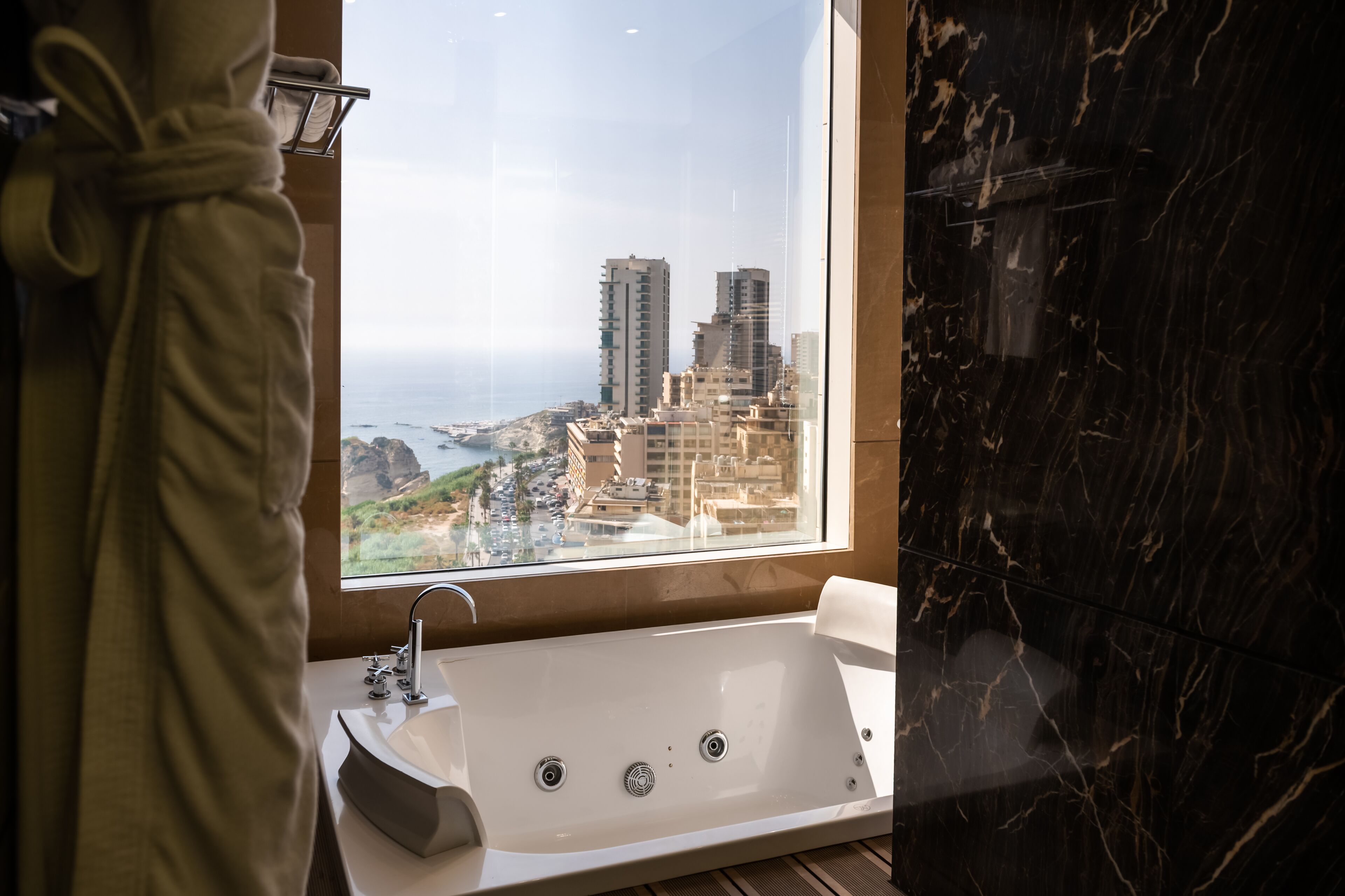 luxury suite (noble) | bathroom | combined shower/bathtub, free toiletries, hair dryer, bathrobes