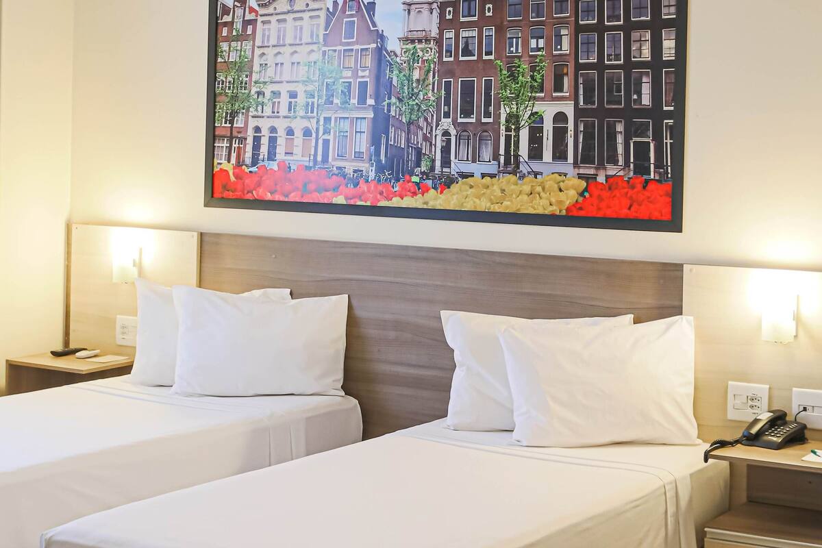 standard twin | 1 bedroom, minibar, desk, free wifi