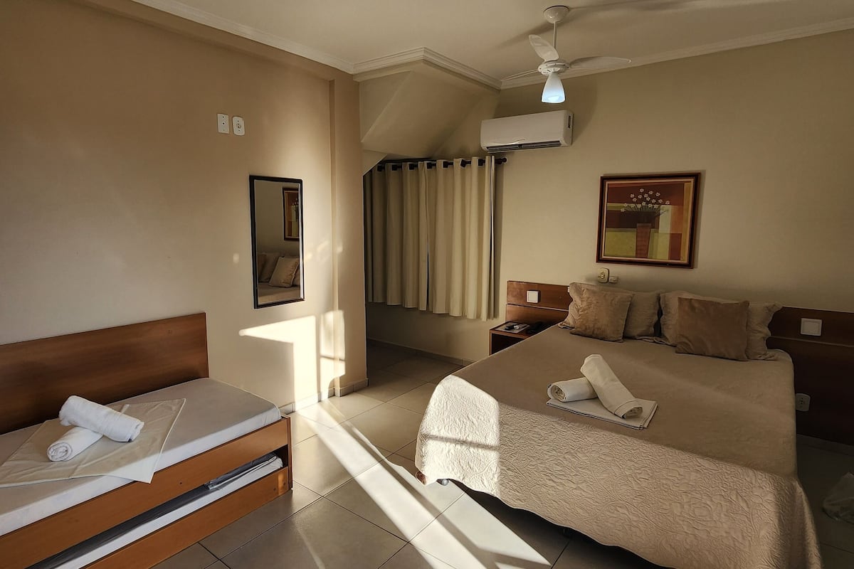 deluxe room | 1 bedroom, individually decorated, free wifi, bed sheets