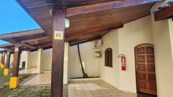 1 quarto, individualmente decorados, Wi-Fi de cortesia, roupa de cama