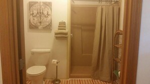 Room | Bilik Mandi