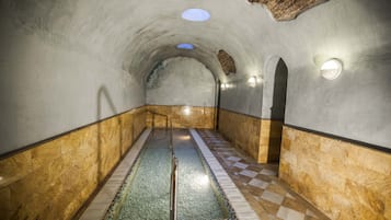 Aigües termals, bany turc/hammam i tractaments corporals