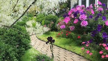 Standard Room, 2 Double Beds, Garden View | Courtyard view