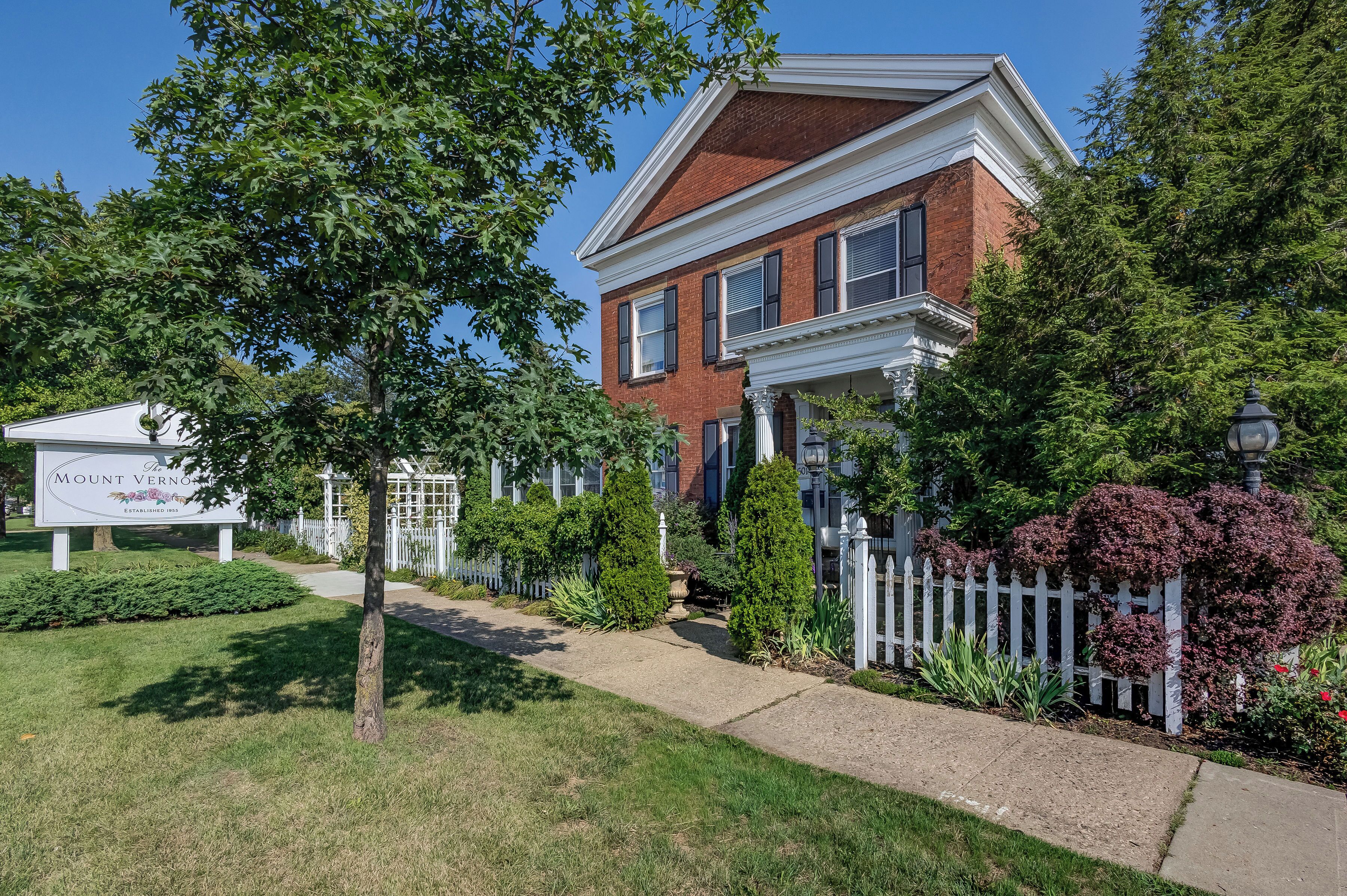 숙박 시설 정면