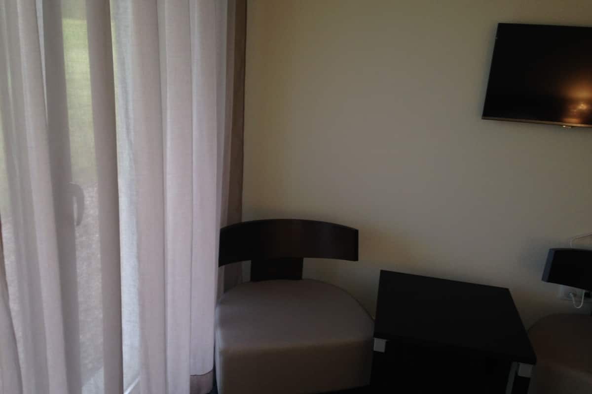 double room | room amenity