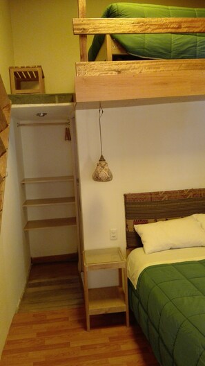 Familienzimmer (3 pax)