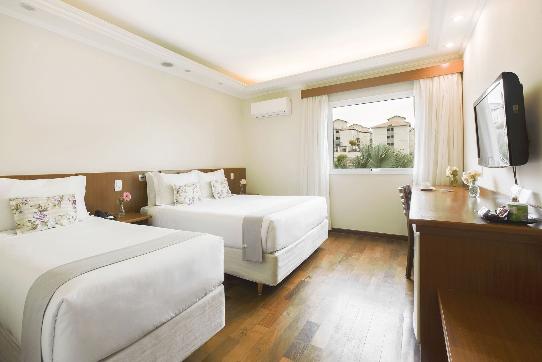 Minibar, in-room safe, blackout curtains, free WiFi