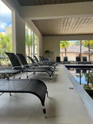 2 indoor pools, 5 outdoor pools, pool umbrellas, pool loungers - Vinhedo Plaza Hotel (Vinhedo)