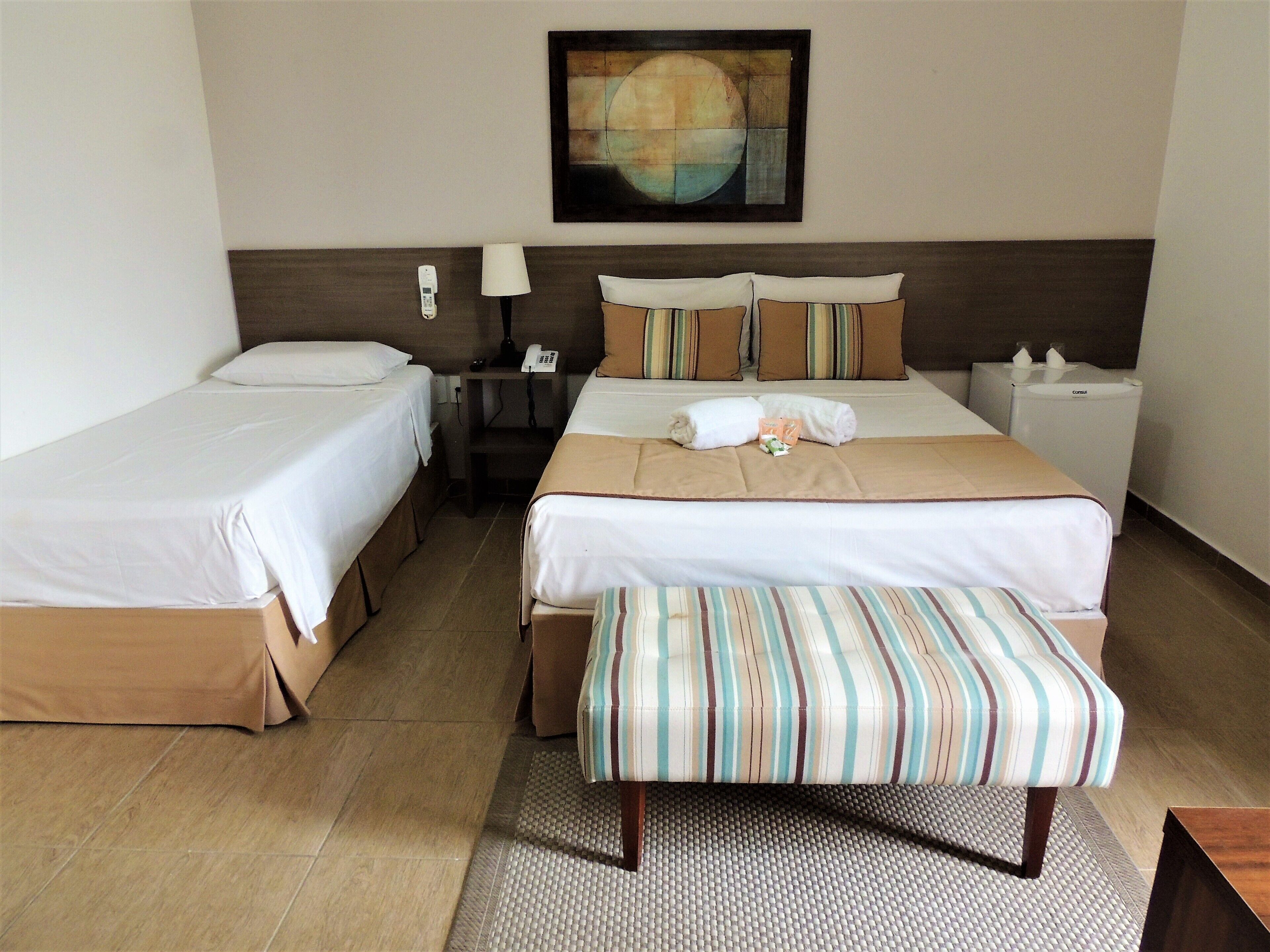 deluxe triple room | 1 bedroom, minibar, individually decorated, desk
