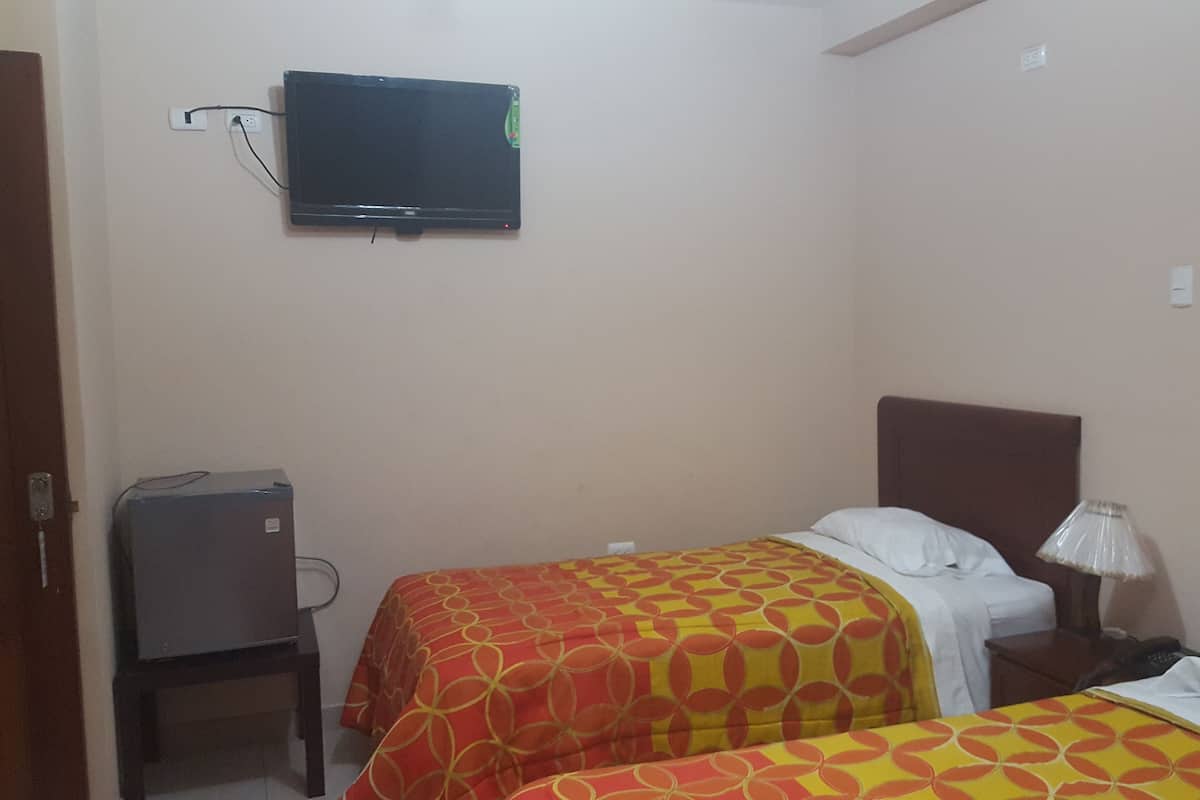 Triple Room | Rollaway beds (surcharge), WiFi (free), bed sheets