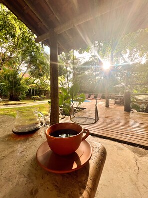Free daily buffet breakfast  - Casa La Luna (Porto Seguro)