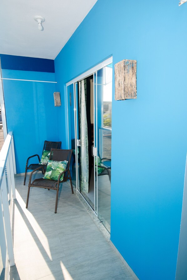Family Room | Balcony