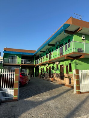 Front of property - Pousada Paraíso Tropical (Penha)