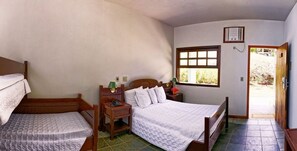 Minibar, rideaux occultants, lits bébé (gratuits)