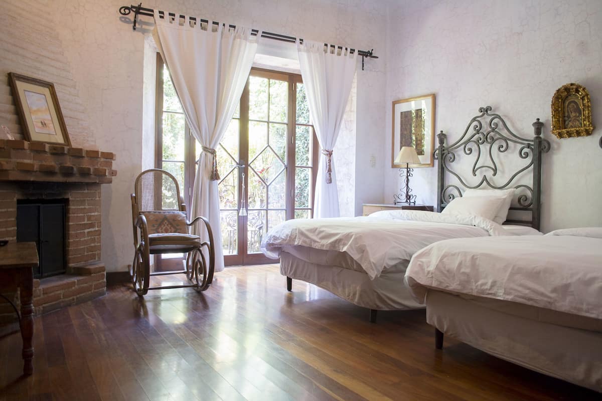 Standard Suite, Multiple Beds (Jazmin) | In-room safe, individually decorated, individually furnished