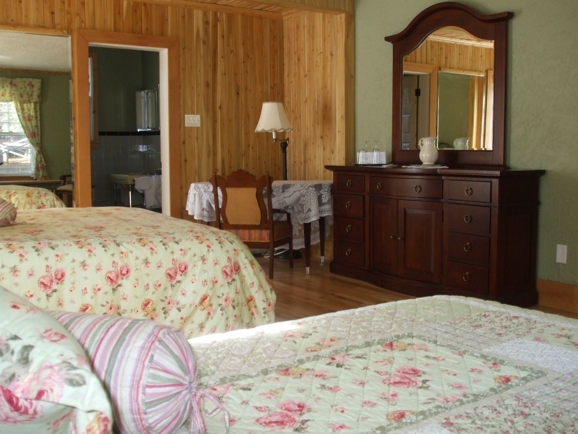 standard room (antoine - antoinette) | soundproofing, free wifi