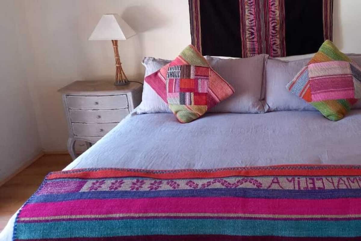 Chambre Simple Standard | Coffres-forts dans les chambres, bureau, Wi-Fi gratuit