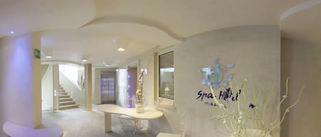 Espace de soins pour les couples, sauna, hammam, soins corporels