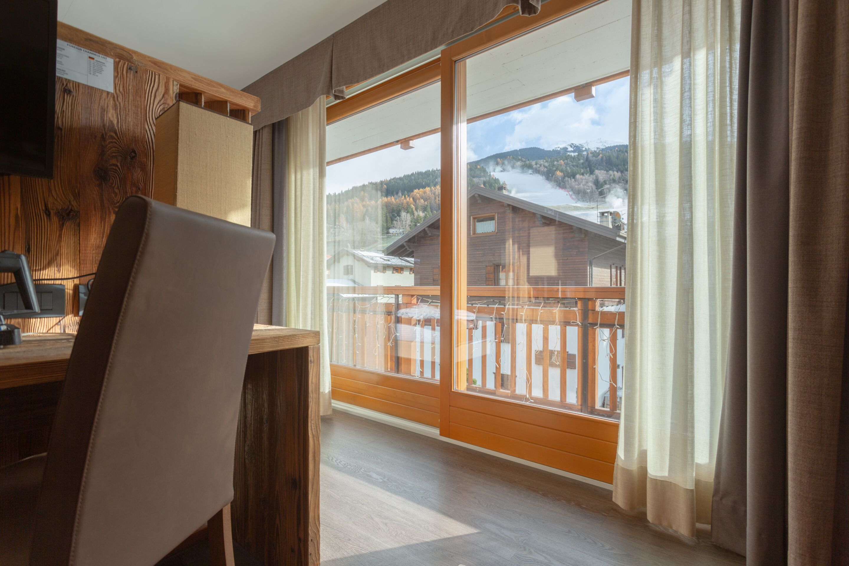 deluxe suite, terrace | terrace/patio