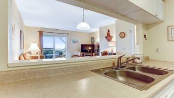 House, 2 Bedrooms | Interior