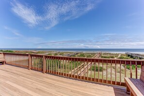 House, 2 Bedrooms | Property grounds - Endless Ocean Views in S Fletcher Duplex by RedAwning (Fernandina Beach)